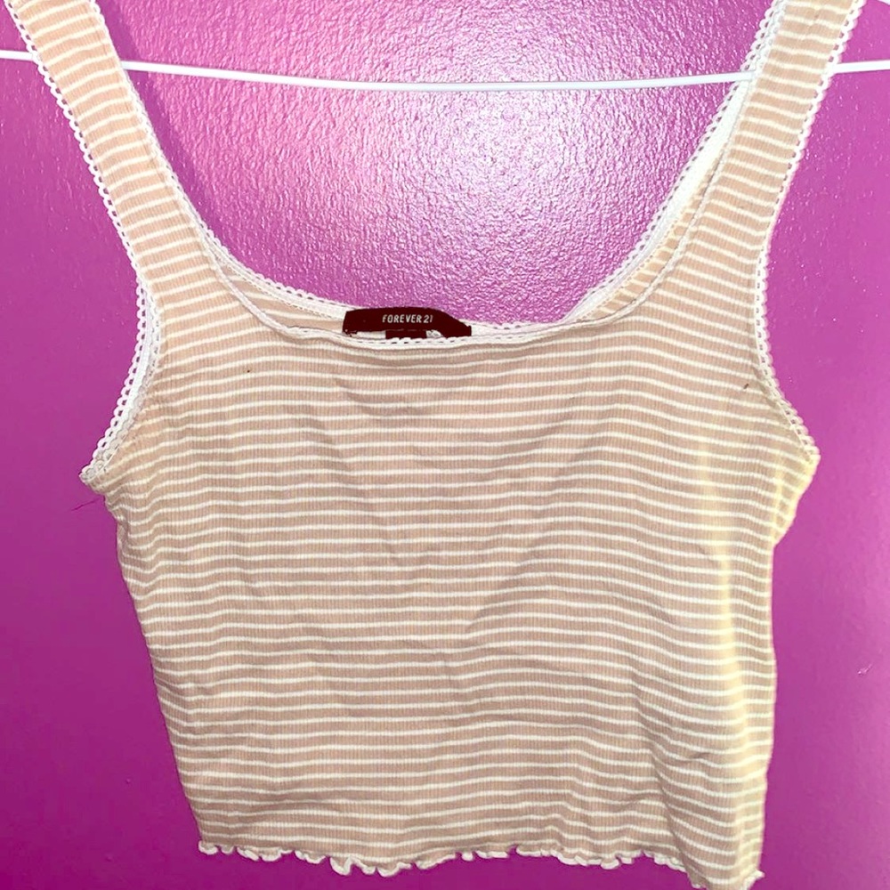 Cute crop for the summer